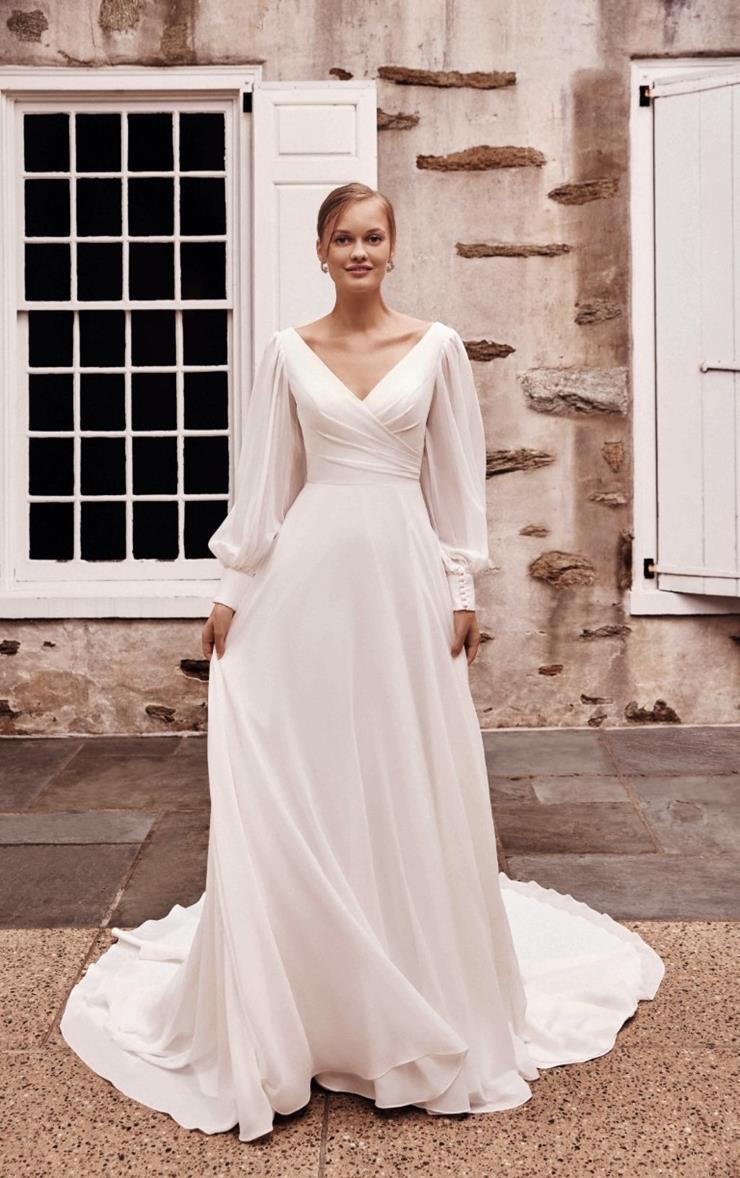 Wedding Dresses for Different Venue Styles Image