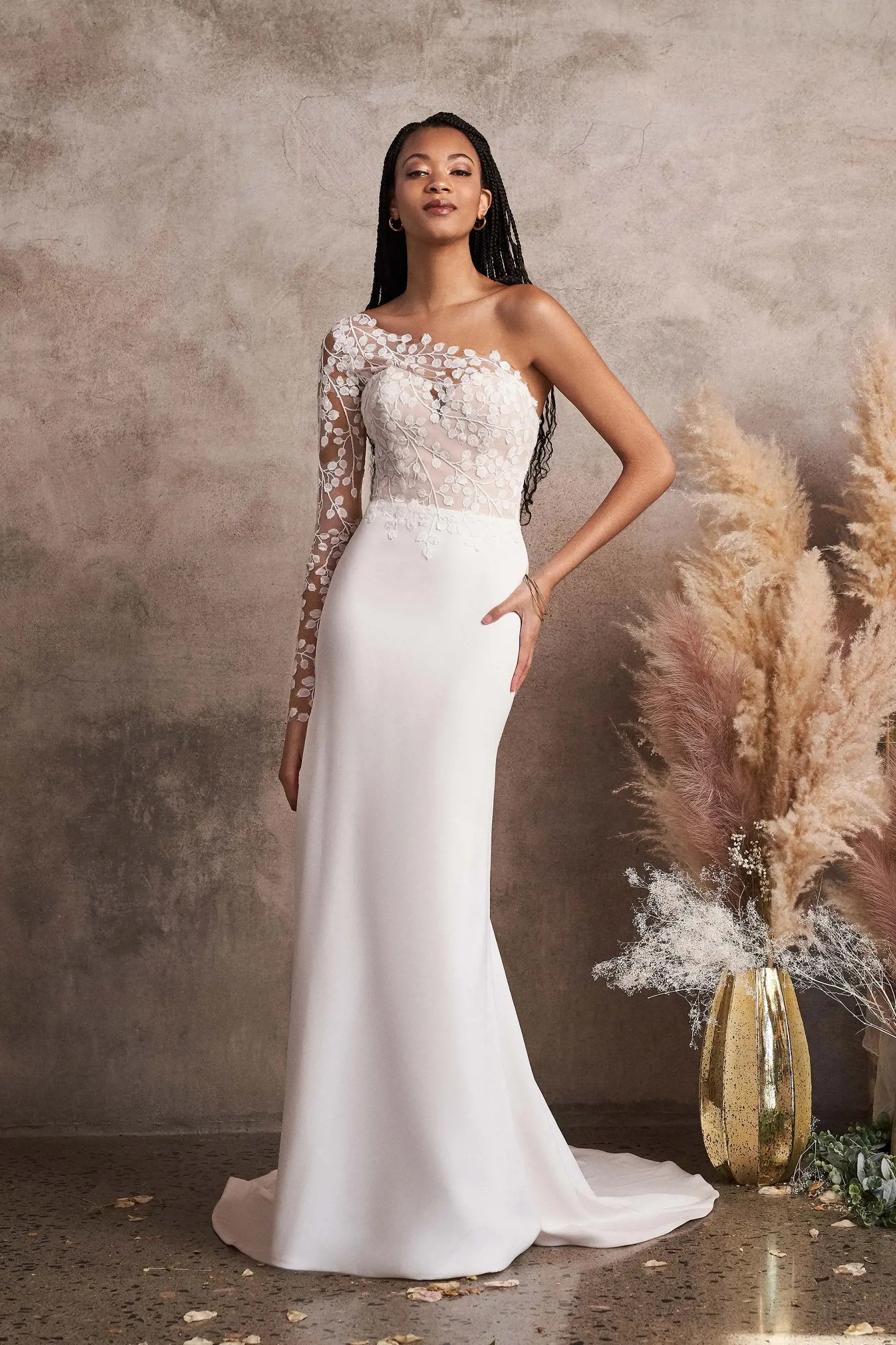 Wedding Dress Trends in 2022 Image