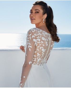 Model wearing a Justin Alexander Classic Elegance