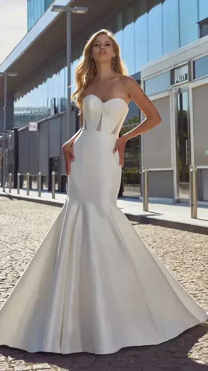 Eddy K Italia Trunk Show Main Image